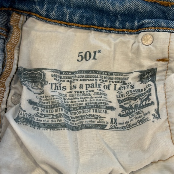 Levi’s 501 distressed denim - Picture 2 of 6